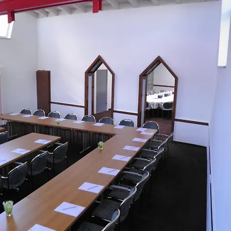 מלון Waldeck Kur- & Wellness באד דירהיים